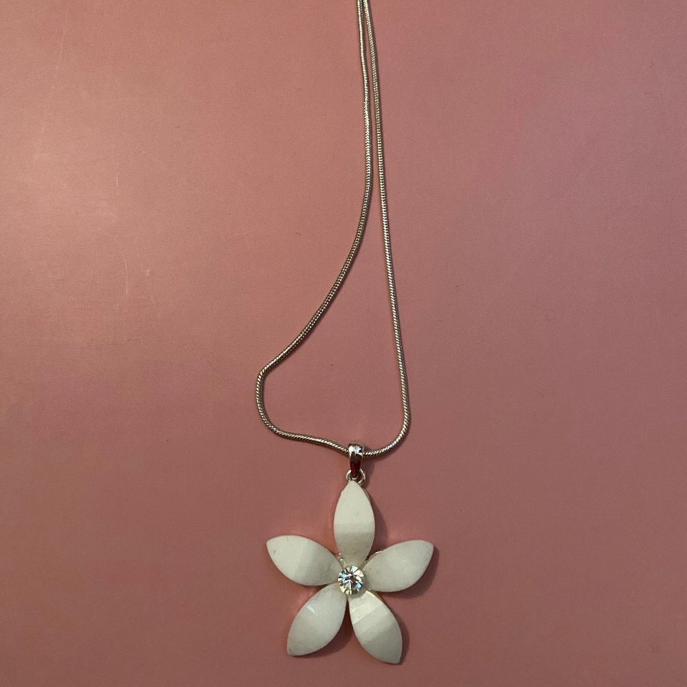 Flower Necklace